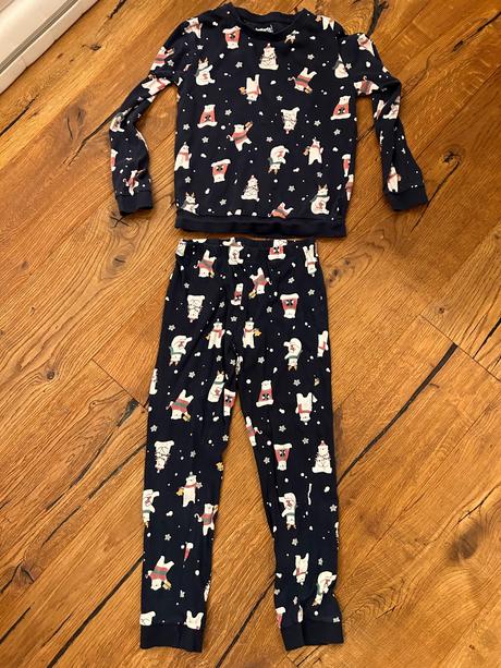 Pyzamo vianocne s medvedikmi, pampolina,134