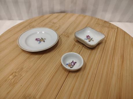 Vintage mini porcelán pre bábiky tulipán 3 ks 70.r,