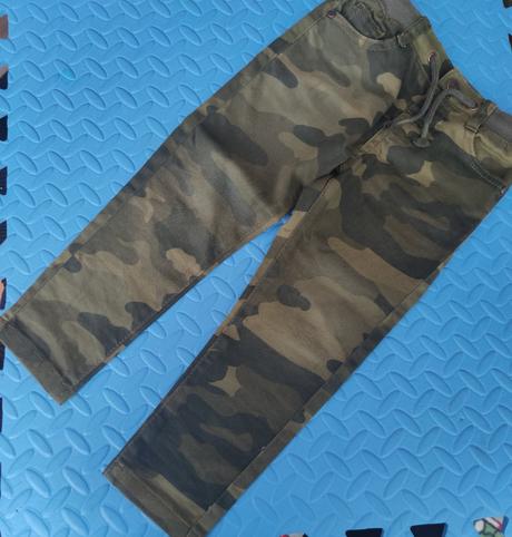 Frajerske s funkčnou gumou oblečene pár x, marks & spencer,104