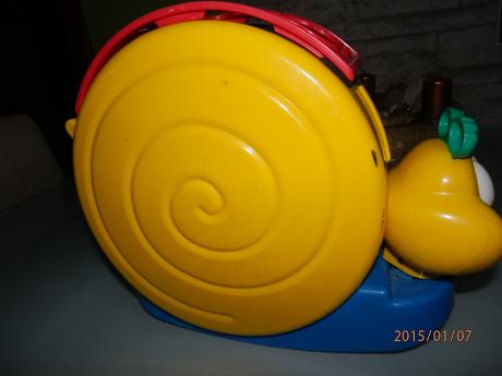 Slimak fisher price, 