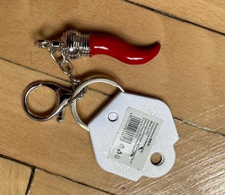 "novy"originál taliansky prívesok za 1e na klúče, 