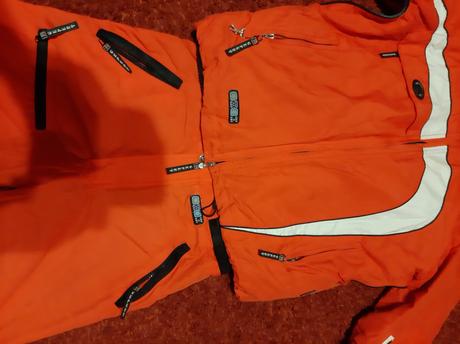 Lyžiarska suprava, m