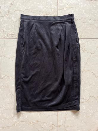 Sukna uniqlo - carine roitfeld, 36