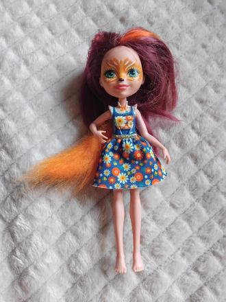 Enchantimals babika,