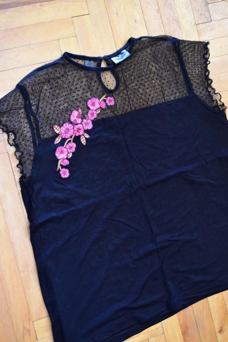 Dámske elegantné tričko s krajkou, bonprix,xl