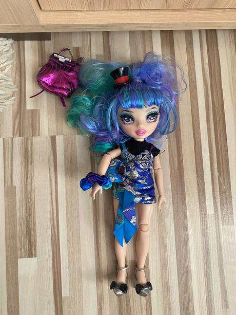 Bábiky rainbow high, 