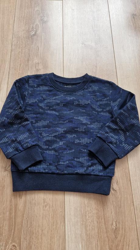 Mikina veľ. 104 cm., 104