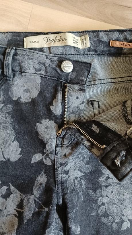 Kvetované nohavice, zara,s
