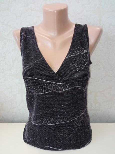 Čierny elegantný trblietavý top, m