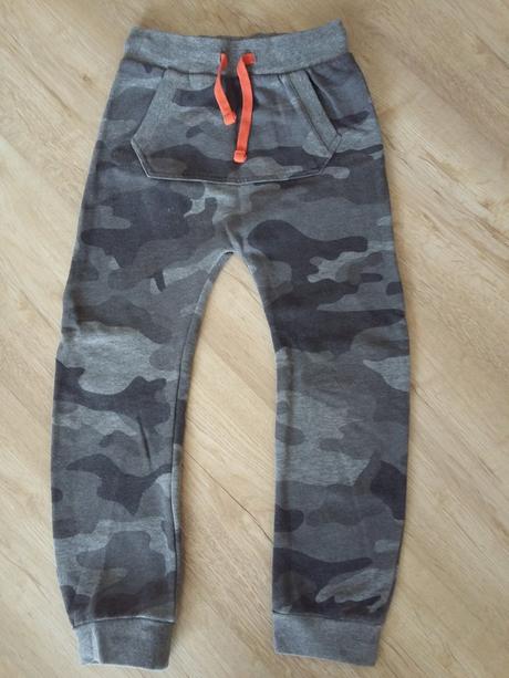 V top stave tepláky na vek 6-8 rokov, 116