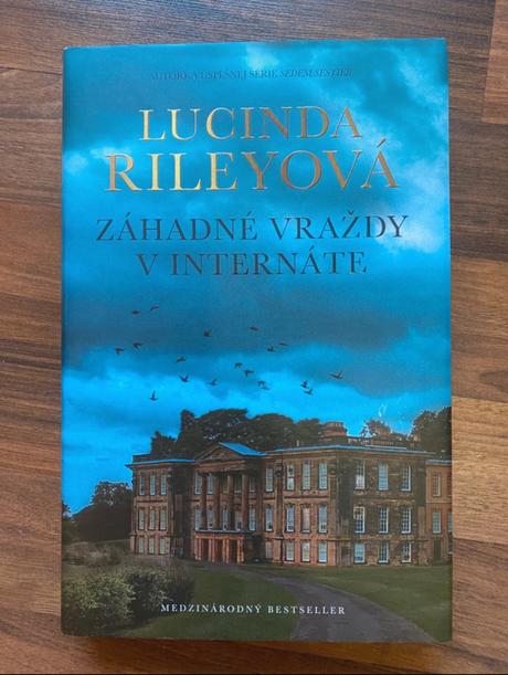 Záhadné vraždy v internáte, 