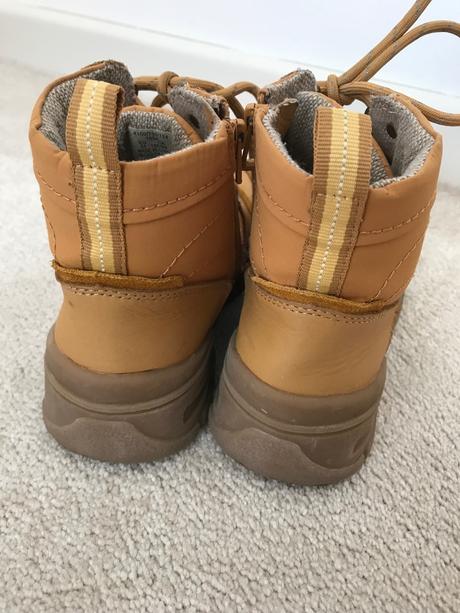 Kozene cizmy, zara,31