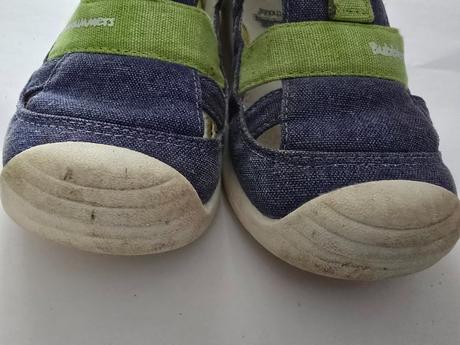 Sandále s uzavretou špicou, bubble gummers,26