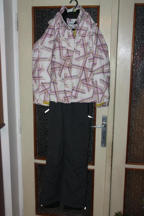 Lyziarska suprava vel 152, 152