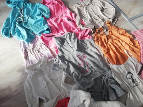 Balík oblečenia xs a s, s