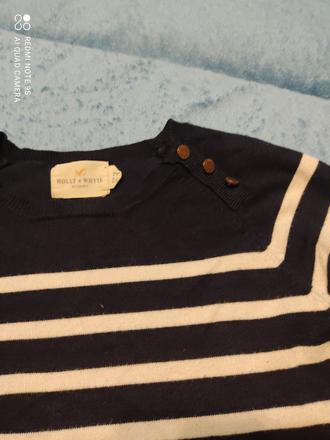 Dievčenské tričko, 122