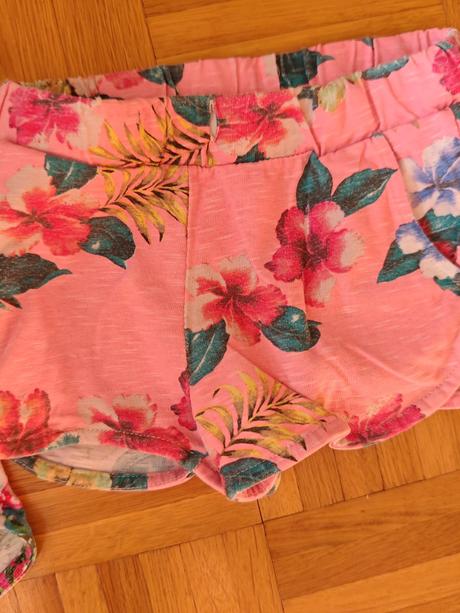 2 x zara kratasy + 1 x f&f, 116