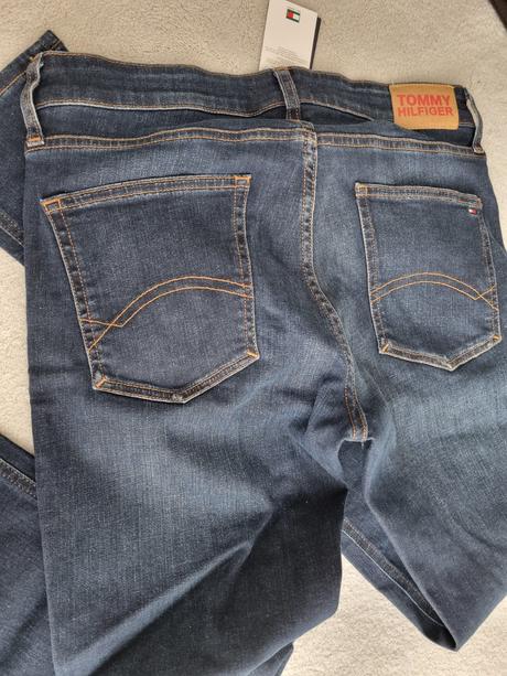 Rifle nove, tommy hilfiger,176