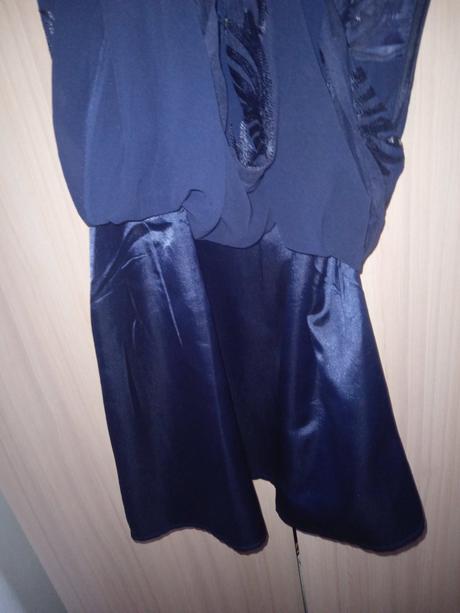 Dámske šaty s podšívkou, m