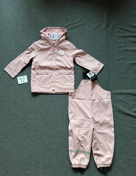 Súprava do dažďa, sinsay,92