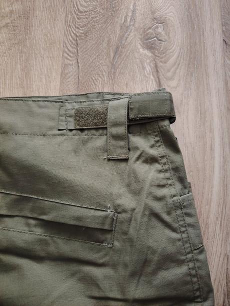 Nohavice helikon, 40