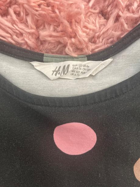Šata, h&m,122