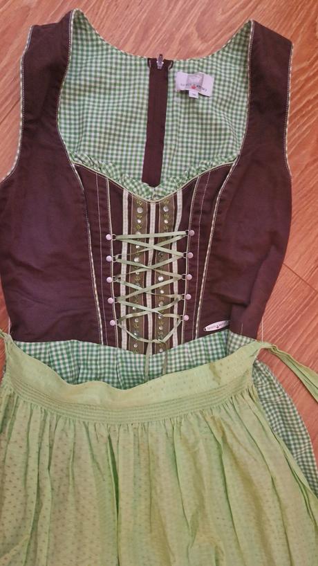 Nádherný bavorský kroj kostým, 38