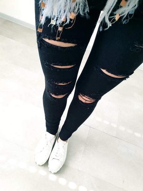 Čierne trhané rifle s, h&m,s