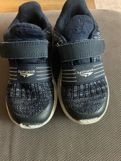 Modré tenisky, sprandi,26