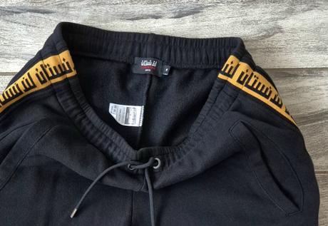 Znackové tepláky, m