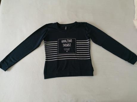 Mikinka, colours of the world,xs