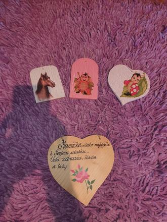 Ručné robene drevka do daru na zavesenie,