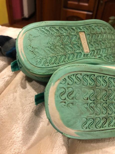 Tenisky na suchý zips., authority,33