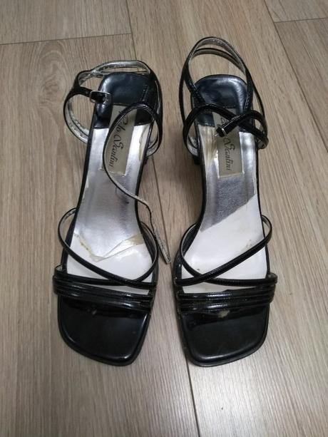 Čierne sandále, 39