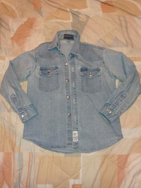 Riflová košeľa, 164