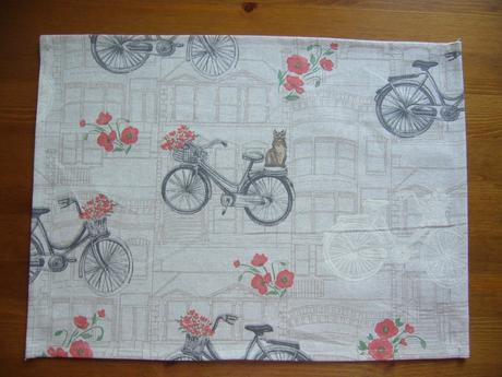 Obrúsok-prestieranie na desiatu 2 vzory,