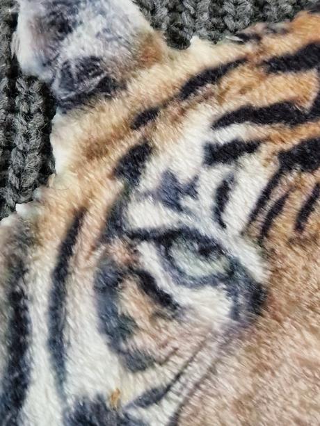 Pulóver s plyšovou aplikáciou, m