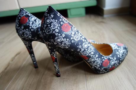 Baťa lodičky kvetované, baťa,39