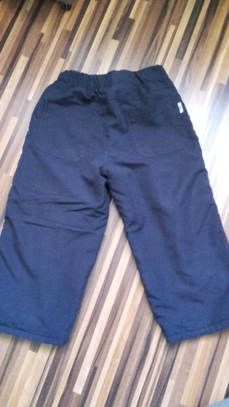 Podšité tepláky, 98