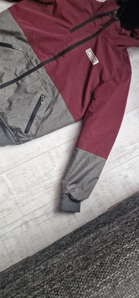 Chlapčenská zimná bunda cropp veľ. s, s