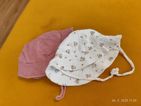 Darujem  klobúky, 68