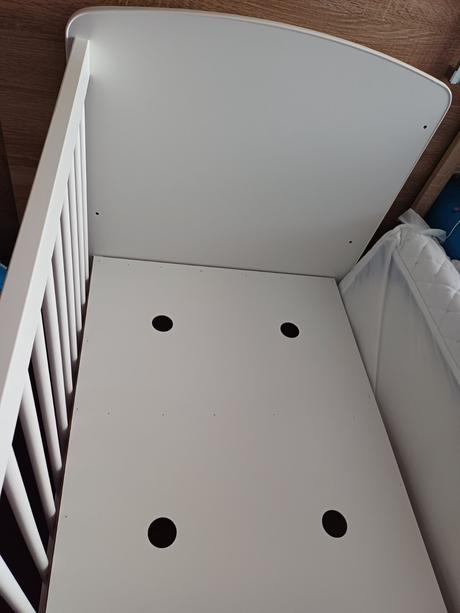 Postieľka, šírka (cm): 70,dĺžka (cm): 120