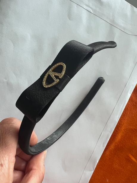 Valentino garavani čelenka, valentino