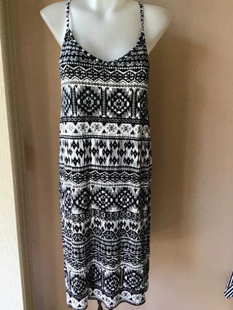 Pruzne krasne saty tu, 38