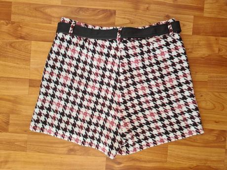 Šortky s opaskom, orsay,40 / l