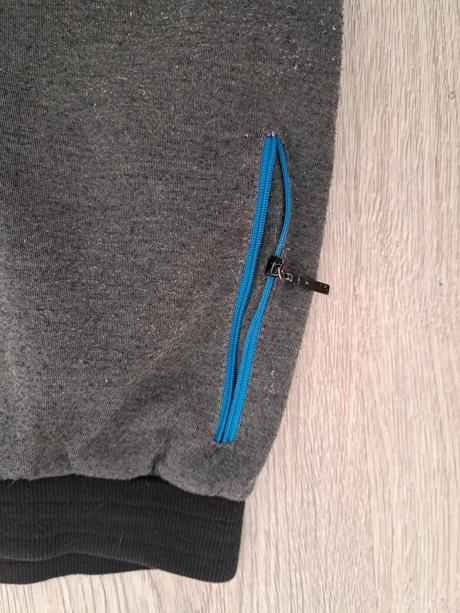 Šedé tepláky pre chlapca, 146