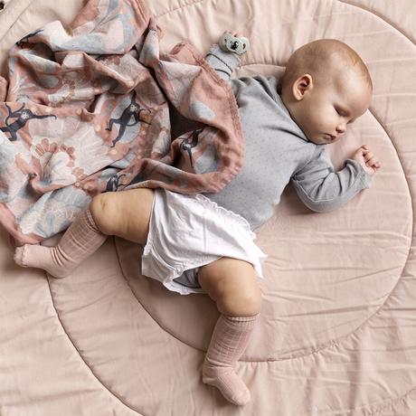 Deka z bambusového mušelínu faded rose bells,