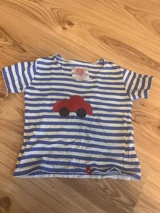 Pískacie tričko, 98