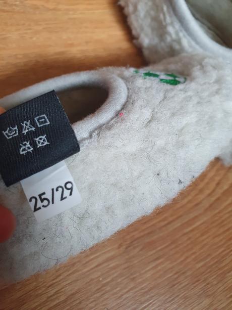 Vlnené papucky zelená futbalka, 32