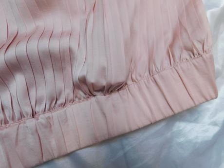 Pekna trendy plisovana bluzka/top, lindex,48